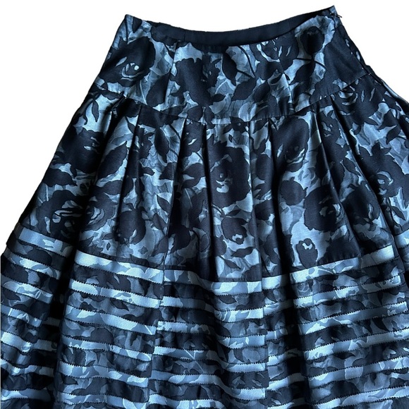Sachin and Babi Noir Mesh Lace Overlay Maxi Skirt Black Floral Striped Size 6 - Picture 4 of 16
